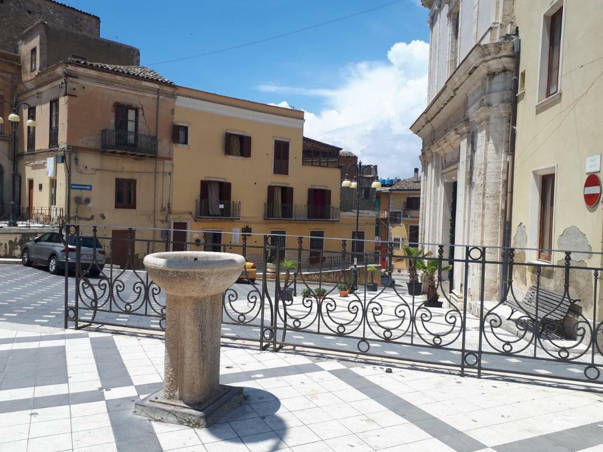 Casa Vacanza "La Chiazza Di Grutti" Grotte  Exterior foto
